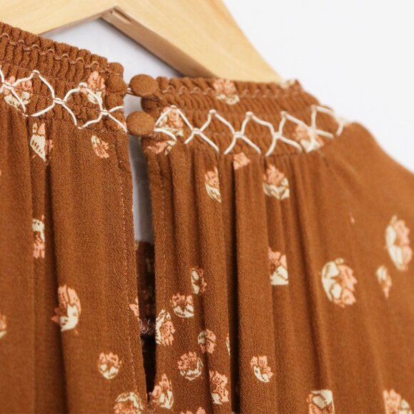 Free People Flowers In Her Hair Brown Boho Tunic Longline S Smocked Ditsy $118 - Picture 11 of 16